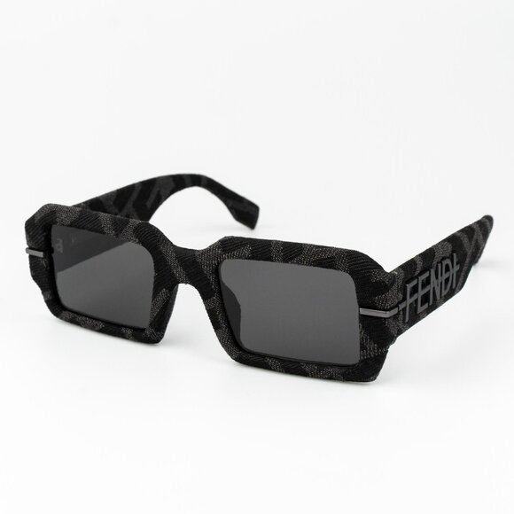 Fendi FENDIGRAPHY Women Sunglasses Rectangle Grey Monogram FE40074U 05A